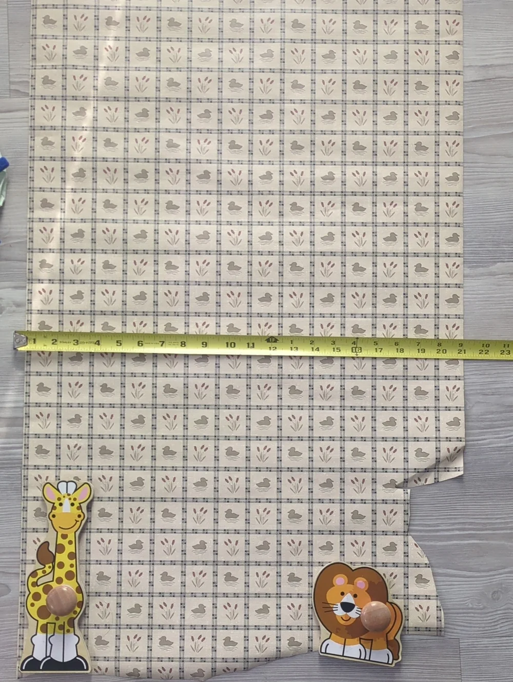 Vintage Duck & Cattail Wallpaper Remnant 21